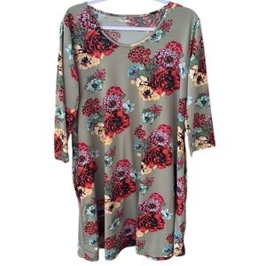 Southern Stitch Floral 3/4 Sleeve Dress with Pockets Size Large
